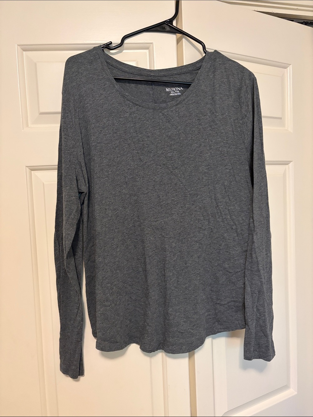 Merona Heather Gray Long-Sleeve Crewneck Top